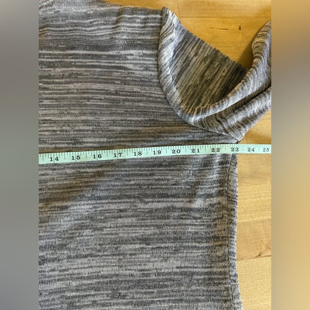 Ming Wang Women's Gray Cardigan with Purple and White Accents - Picture 10 of 10